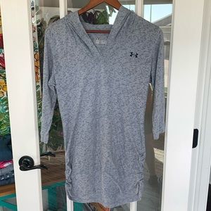 Under Armour Lightweight 3/4 Sleeve Hooded T-Shirt